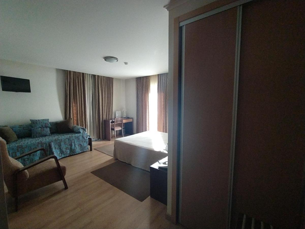 Hotel Santo Condestavel Fátima Eksteriør billede