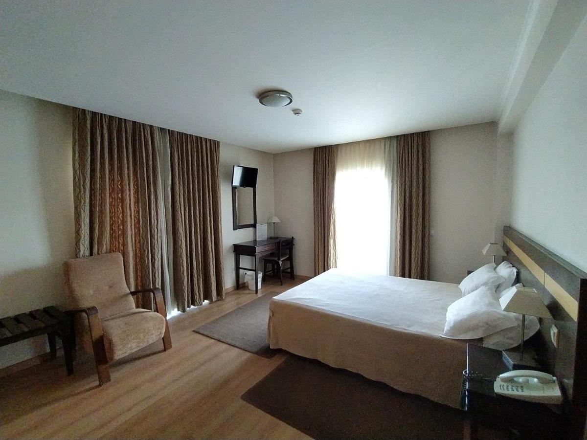 Hotel Santo Condestavel Fátima Eksteriør billede