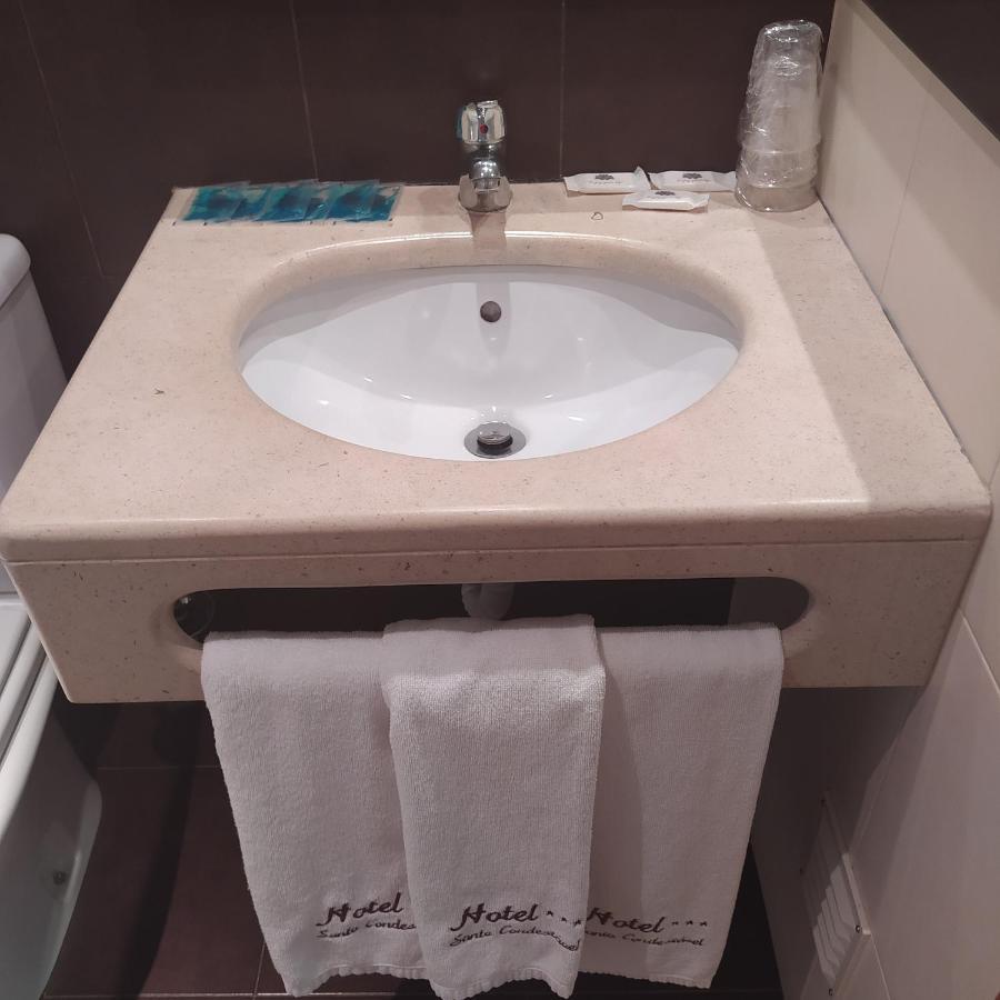 Hotel Santo Condestavel Fátima Eksteriør billede